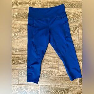 ZYIA Women's Light and Tight Crop Leggings.